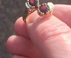 Vintage 14k Gold Garnet Ring (5.2 grams)