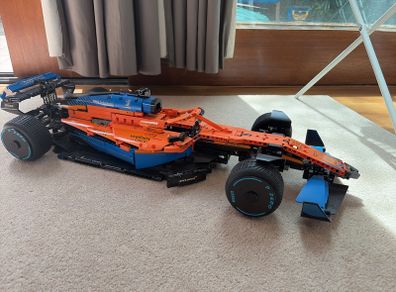 Lego Technic McLaren F1 42141