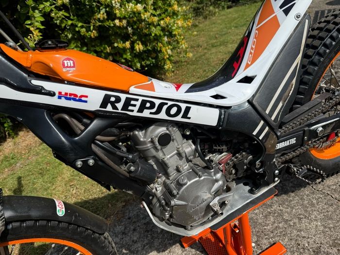 Repsol Honda 260 Trials Bile