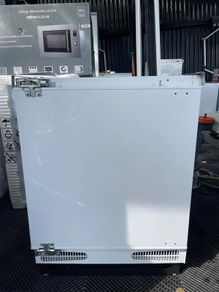 New Integrated Undercounter Fridge Freezer Ex Display
