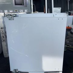 New Integrated Undercounter Fridge Freezer Ex Display