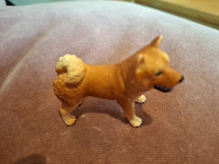 schleich Shiba Inu