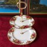 16 Piece Royal Albert Old Country Roses Bone China Gold Gilt Coffee Set With Two Tier Cake Stand For 6 Person Setting Made In England Image 6