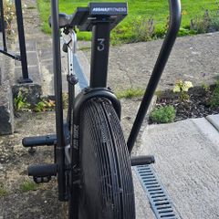 Hiit air assualt bike