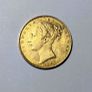 1862 Gold Sovereign Queen Victoria Young head / Shield Back Image 3