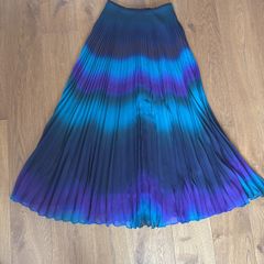 Karen Millen maxi pleated skirt size 8