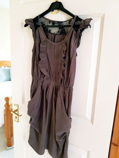 Casual Dress - Size 10