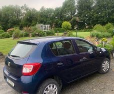 Nice clean sandero