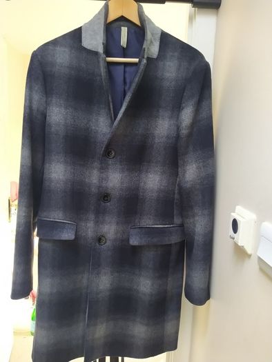 Zara Single Breasted 3/4 length 66% Wool