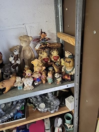 Collection of figurines 10e each