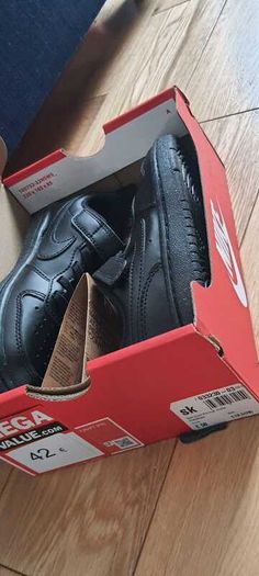 NEW Nike Court Borough shoes 10.5UK