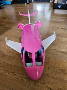 Barbie  aeroplane