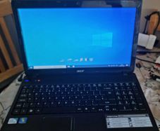Laptop Acer 5742, working good.
