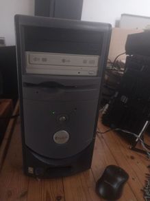 Dell 2.60GHz Celeron Windows XP desktop