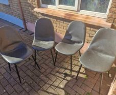Dining chair