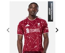liverpool home kit