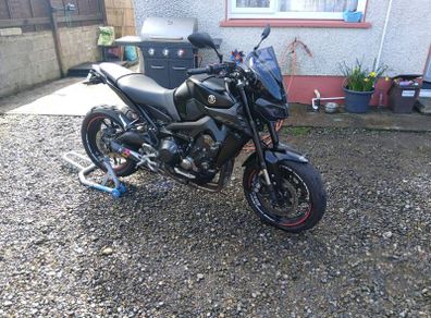 yamaha mt09 screen