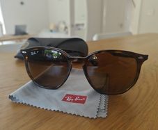 Rayban sun glasses RB 4301