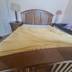 5ft Wooden King Size Bed