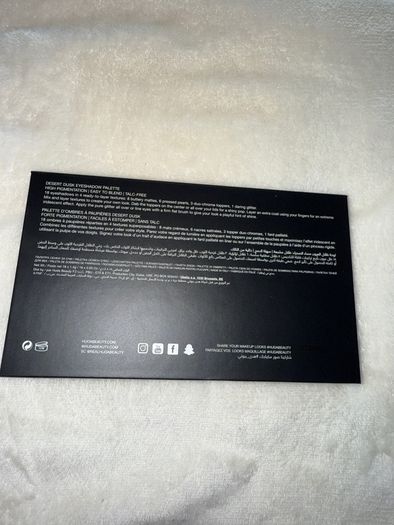 Huda Beauty Eyshadow Palette