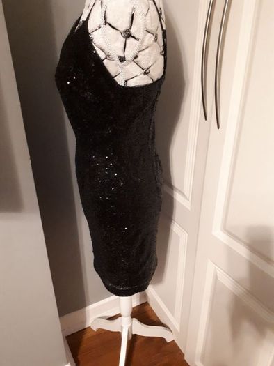 Black Sequince Dress "As New" Size 10-12