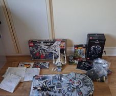 Lego star wars bundle ships and minifigure + helmet