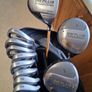 Ladies Golf Clubs.  Complete Matching Set Of Nickent Ladies Right Handed Golf Clubs in Very Good+ Condition. Image 2