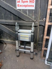 telescopic ladder