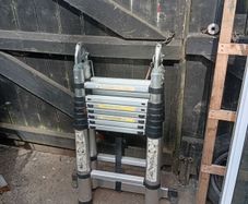 telescopic ladder