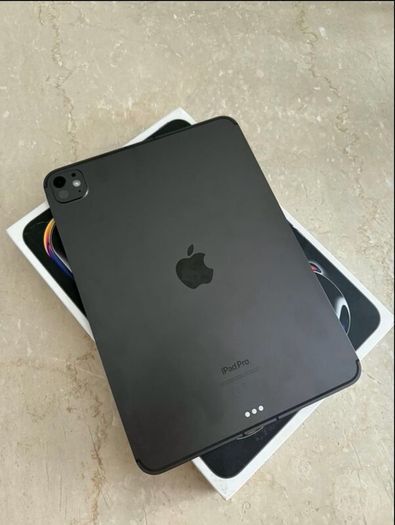 iPad Pro M4 13.3 inch + Cellular