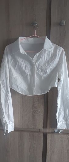 crop white shirt fits Xs s