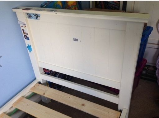 Solid wood Single bed frame