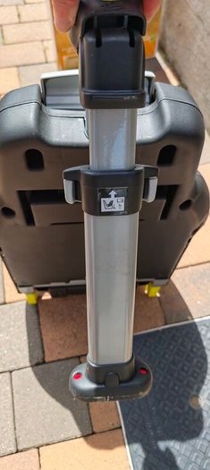Maxi-Cosi FamilyFix ISOFIX Car Seat Base in Excellent Condition