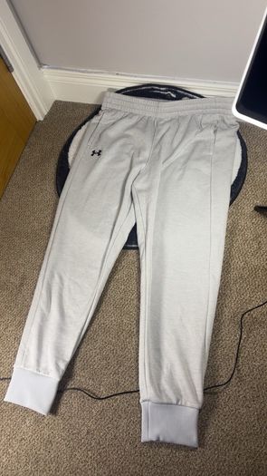 Under Armour 2 Piece Tech Set