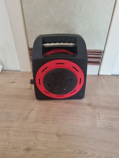 Easy Reel Extension Lead 15 Metre Handbag Type 4 x Sockets