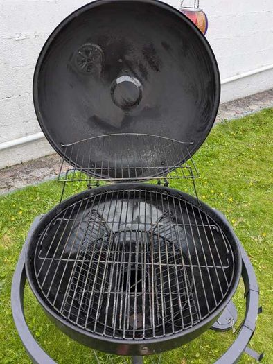 Charcoal Kettle BBQ