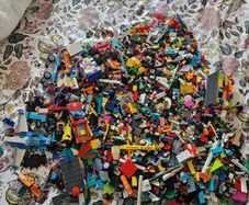 5kg of lego
