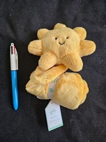 Jellycat Amuseables Sun Soother