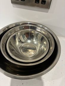 3 Stainless Steel Mixing Bowls