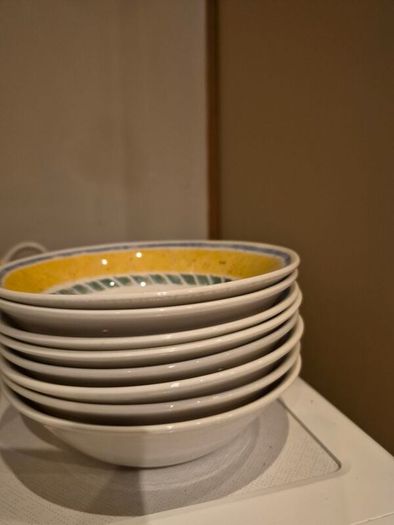 Vintage Churchill Ports of Call Plates