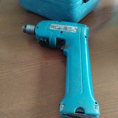 makita cordless drill