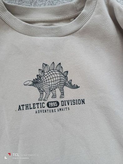 boy's jumper. Age 7/8.