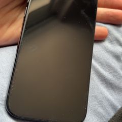iPhone 15 locked to Vodafone