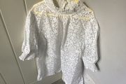 White Top Size 12