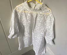White Top Size 12