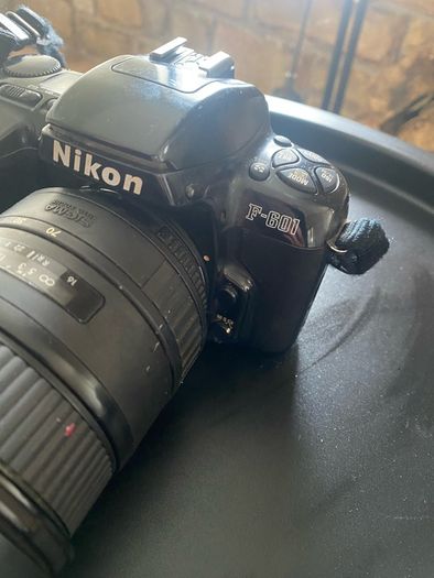 Nikon F-601