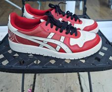 ASICS Japan S Art in Motion Trainers  Size UK9.5 EU44.5