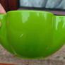 4 Small Coloured Bowls & 3 Colanders. Image 4