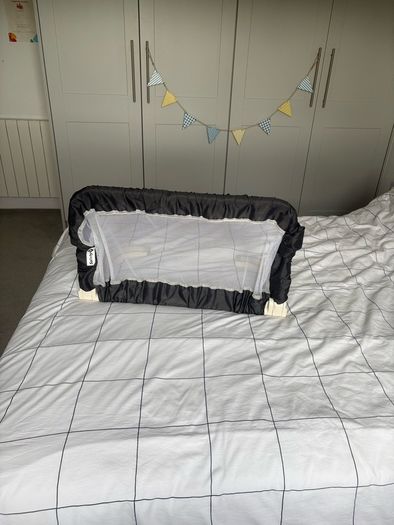 Bed rail for kids x2