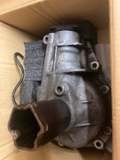 Bmw E70 E71 E72 X5 X6 Front Axle Differential Carrier 3.64